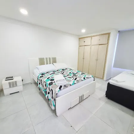 De 1 Cuarto Cerca Al Mar Y El Laguito Por Parceros Group Cartagena